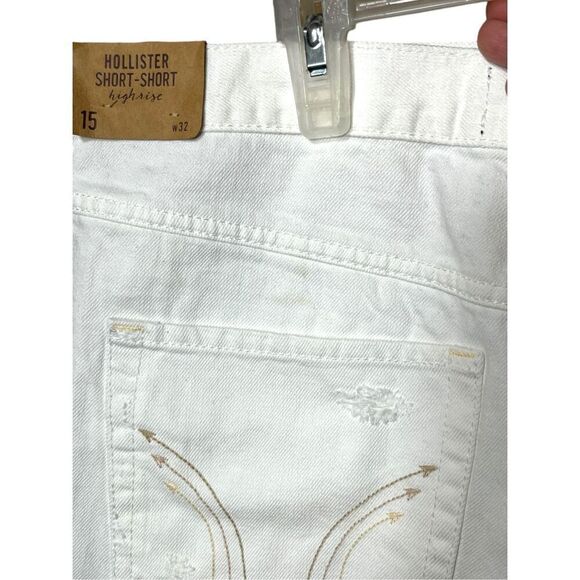 Hollister High Rise Distressed Raw Frayed Hem White Short Short Size 32 NWT - Picture 7 of 11